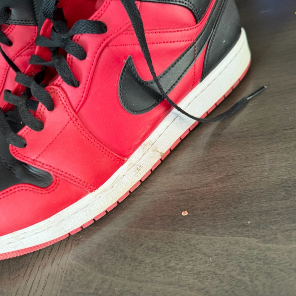 Nike Air Jordan Reverse Bred - Picture 4 of 6